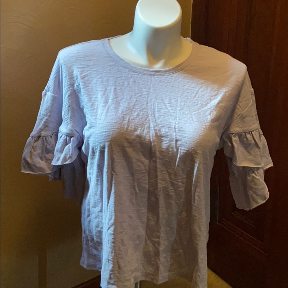 NWT Vince Camuto top